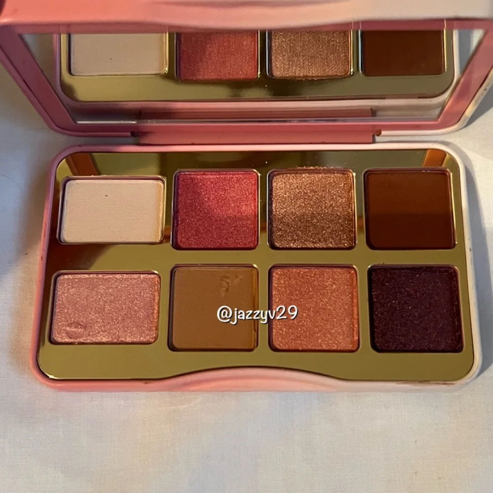 Too Faced Tickled Peach Bite-sized Peach Infused Eye Shadow Palette